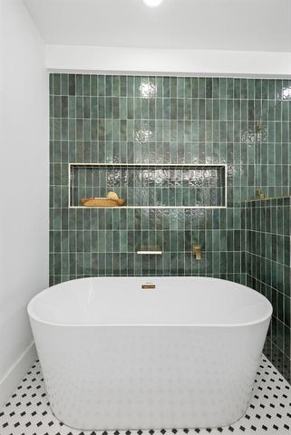 536 NW 37th Street, Oklahoma City, OK 73118