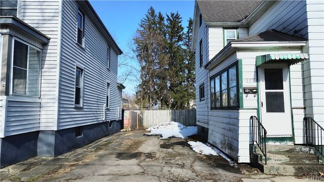 327 William Street, Herkimer, NY 13350