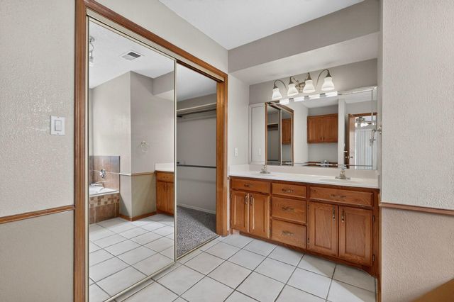 8305 Fairmont Drive NW, Albuquerque, NM 87120