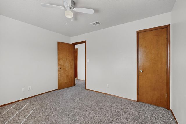8305 Fairmont Drive NW, Albuquerque, NM 87120