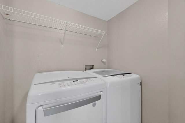 8305 Fairmont Drive NW, Albuquerque, NM 87120