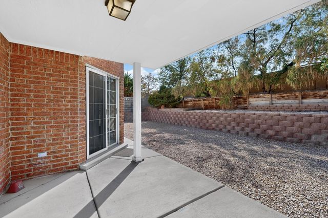 8305 Fairmont Drive NW, Albuquerque, NM 87120