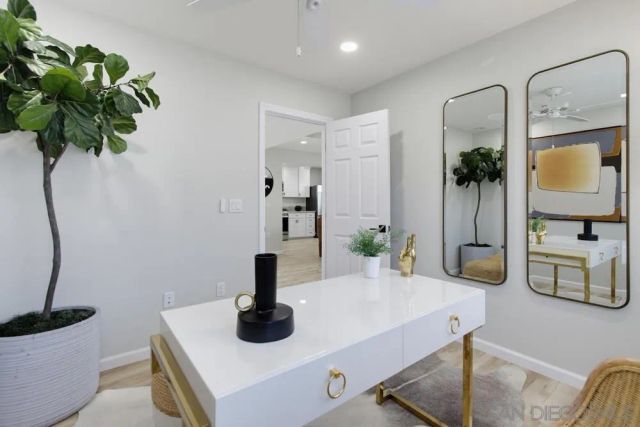 2718 Powhatan Ave., San Diego, CA 92117