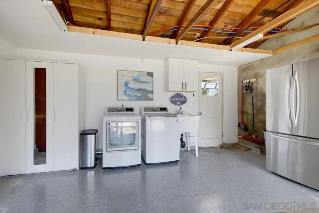 2718 Powhatan Ave., San Diego, CA 92117