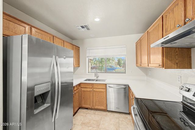 6709 W LUKE Avenue, Glendale, AZ 85303