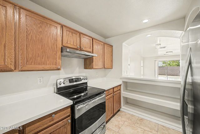 6709 W LUKE Avenue, Glendale, AZ 85303