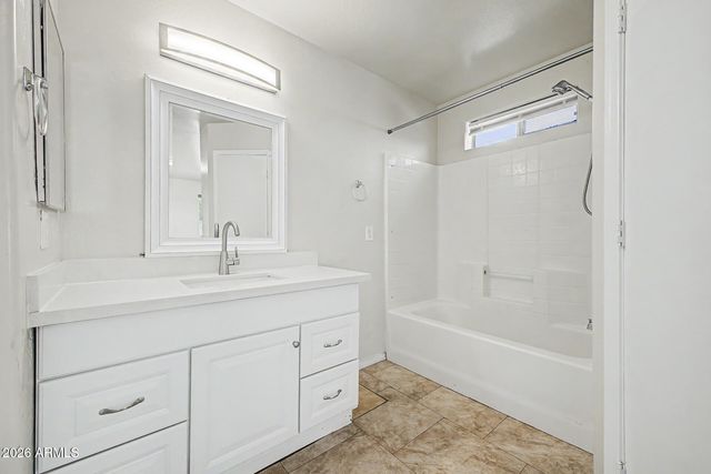 6709 W LUKE Avenue, Glendale, AZ 85303