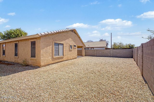 6709 W LUKE Avenue, Glendale, AZ 85303