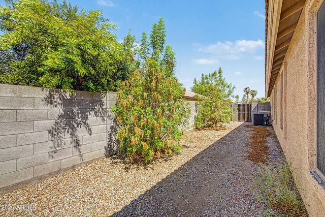 6709 W LUKE Avenue, Glendale, AZ 85303