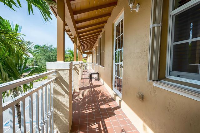2502 NW 4th Street, Boynton Beach, FL 33426