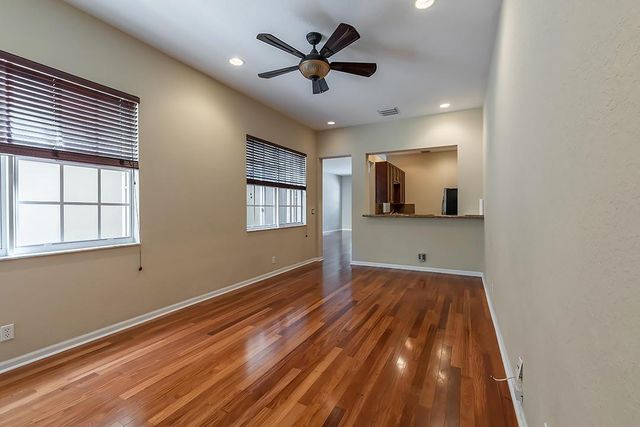 2502 NW 4th Street, Boynton Beach, FL 33426