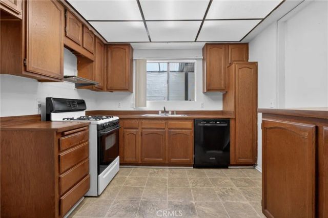 216 W Tujunga A, Burbank, CA 91502