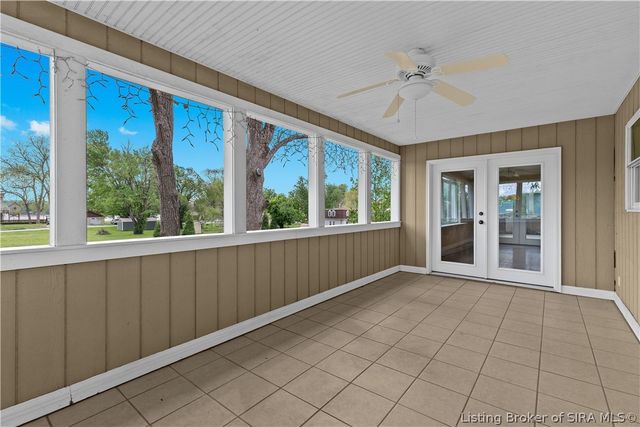 201 S 3rd Street, Jeffersonville, IN 47130