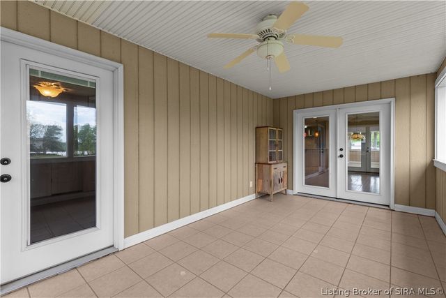 201 S 3rd Street, Jeffersonville, IN 47130