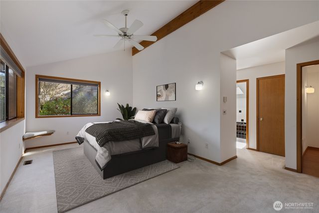 323 Keach Court, Steilacoom, WA 98388