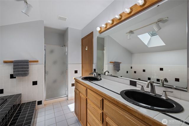 323 Keach Court, Steilacoom, WA 98388