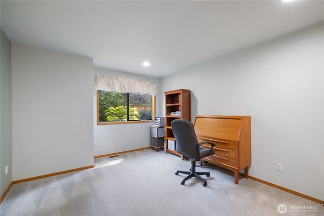 323 Keach Court, Steilacoom, WA 98388