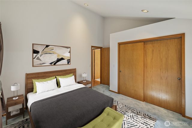 323 Keach Court, Steilacoom, WA 98388