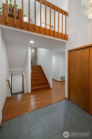 323 Keach Court, Steilacoom, WA 98388