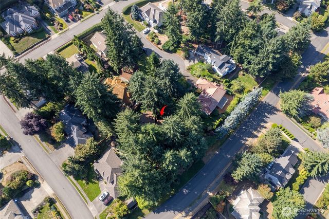 323 Keach Court, Steilacoom, WA 98388