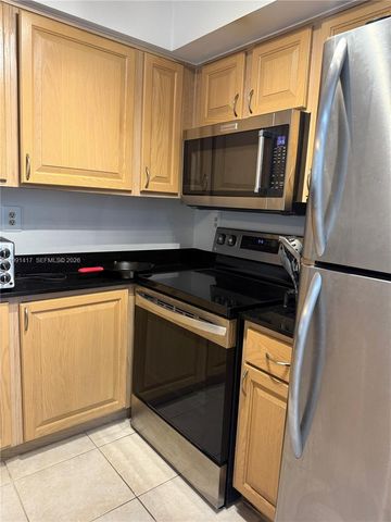 1280 S Alhambra Cir 2210, Coral Gables, FL 33146