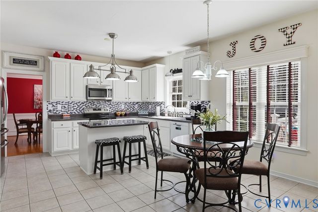 775 Snead Rd, Manakin Sabot, VA 23103