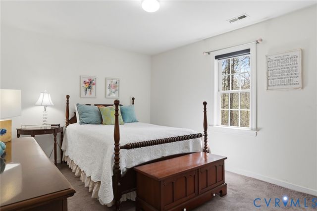 775 Snead Rd, Manakin Sabot, VA 23103