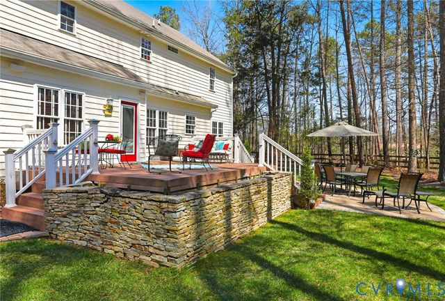 775 Snead Rd, Manakin Sabot, VA 23103