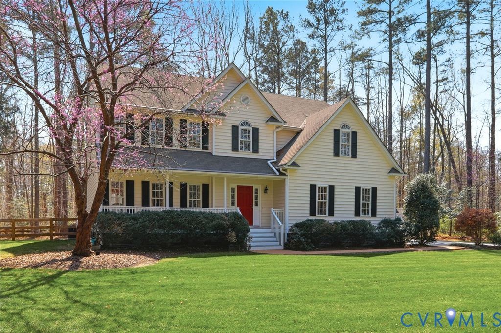 775 Snead Rd, Manakin Sabot, VA 23103