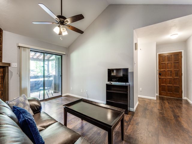 336 Melrose Drive 7C, Richardson, TX 75080