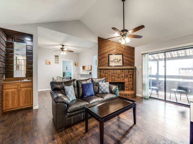 336 Melrose Drive 7C, Richardson, TX 75080
