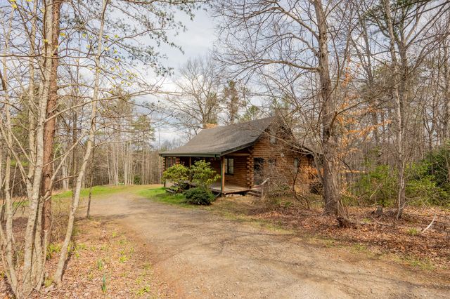 183 Pine Mountain RD NE, Floyd, VA 24091