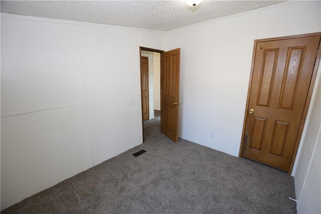 413 W Willow Street, Stilwell, OK 74960