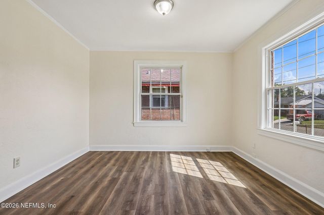 5902 SPRINGFIELD Boulevard, Jacksonville, FL 32208