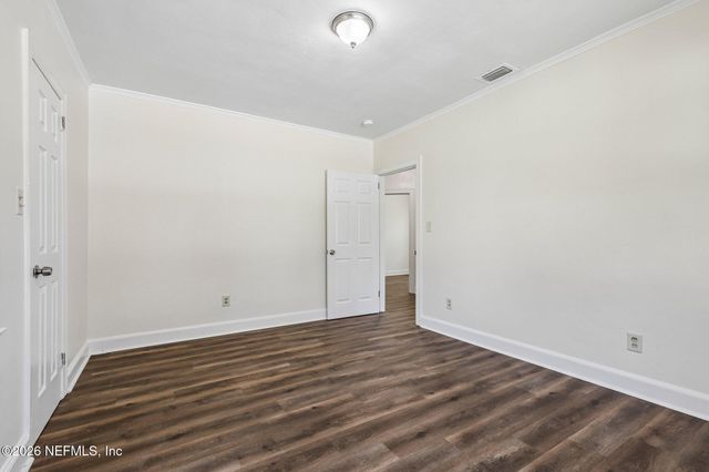 5902 SPRINGFIELD Boulevard, Jacksonville, FL 32208