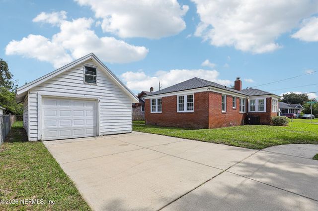 5902 SPRINGFIELD Boulevard, Jacksonville, FL 32208