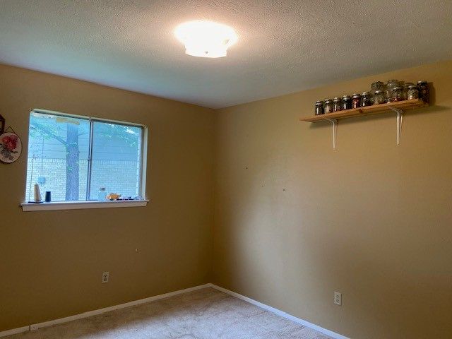 1702 Santa Clara Court, Grand Prairie, TX 75051