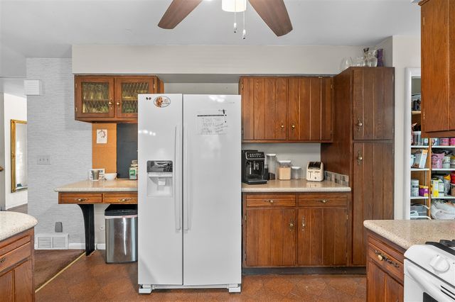 4280 Romence Road, Portage, MI 49024