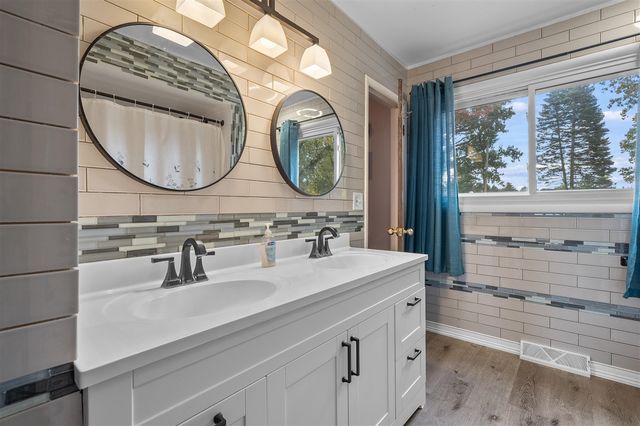 4280 Romence Road, Portage, MI 49024