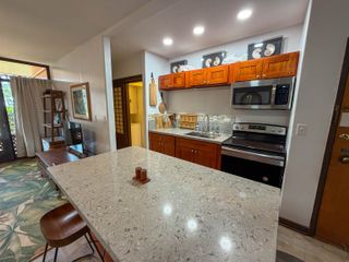 255 Kepuhi Pl 14A04, Maunaloa, HI 96770