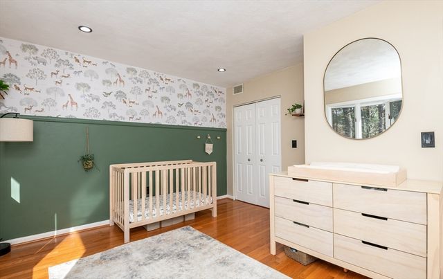 905 Sherwood Forest Ln. 905, Saugus, MA 01906