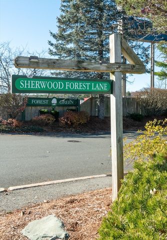 905 Sherwood Forest Ln. 905, Saugus, MA 01906