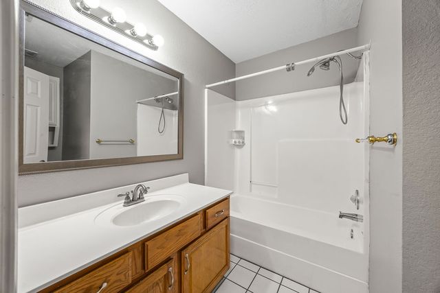 936 Quail Run, Springdale, AR 72764