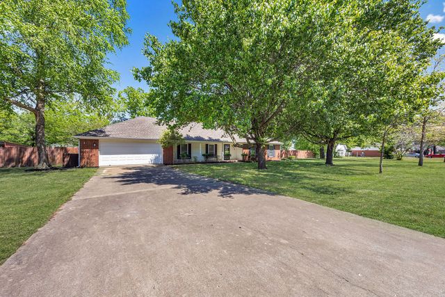 936 Quail Run, Springdale, AR 72764