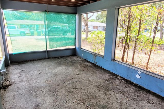2928 BETTY DRIVE, Sarasota, FL 34232