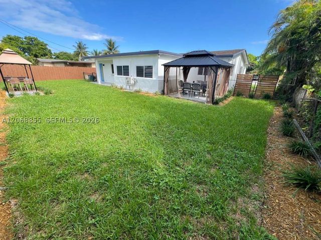 6220 NW 19th St, Sunrise, FL 33313