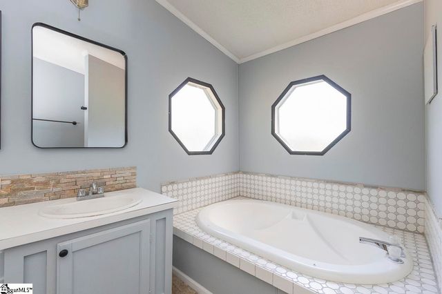 1111 Kay Drive, Anderson, SC 29624