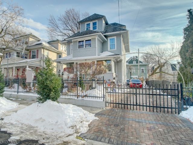24 White Ter, Newark City, NJ 07108