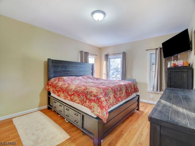 24 White Ter, Newark City, NJ 07108