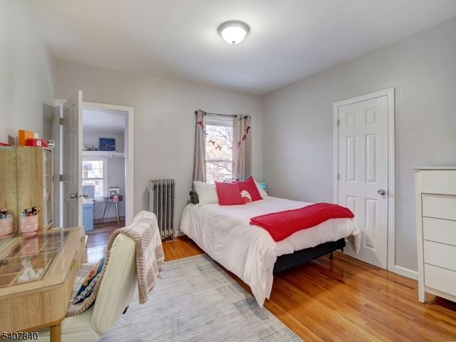 24 White Ter, Newark City, NJ 07108